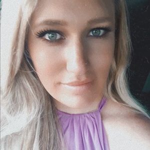 Meet your Posher, Lindsay